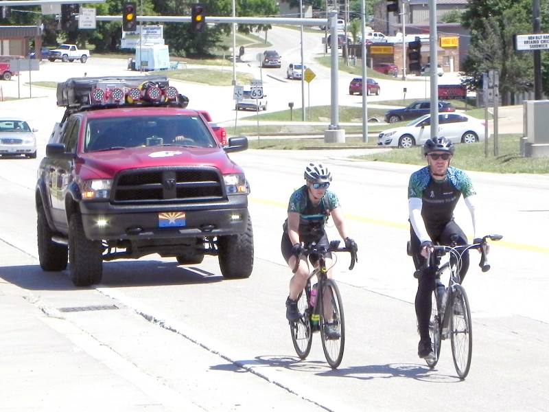 picture of bicyclists